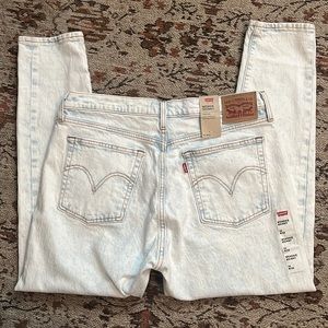 Levi’s Wedgie Skinny light blue stone wash